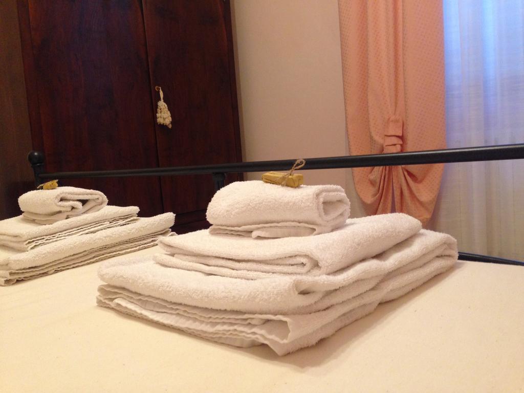 Bed And Breakfast Il Cappero Rapolano Terme Bagian luar foto